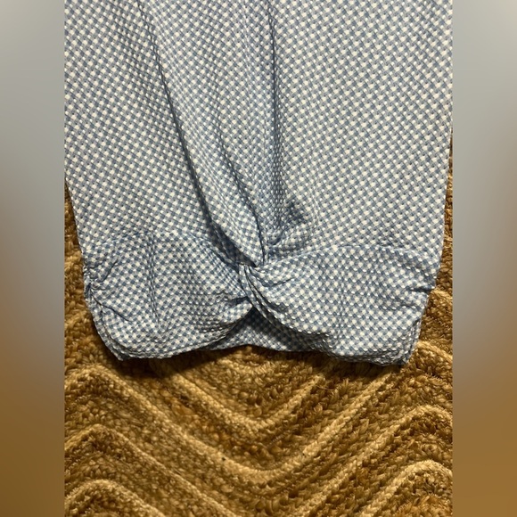 A.Byer Women's Short Sleeve Blue/White Checkered Shirt, Twist Front, Size M, NWT - Picture 2 of 10